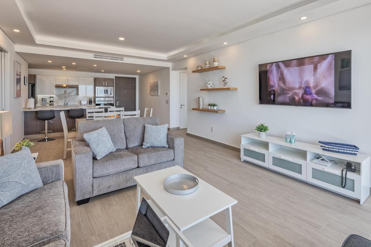 Brand New Contemporary 1 Bed Oceanfront Condo At Encantame Towers Verano E1203 Playa Encanto 外观 照片
